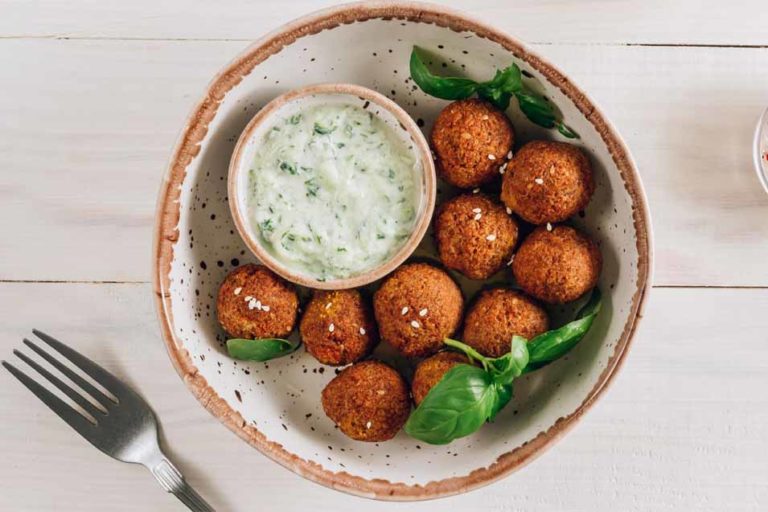 Picture of a bowl of Falafel